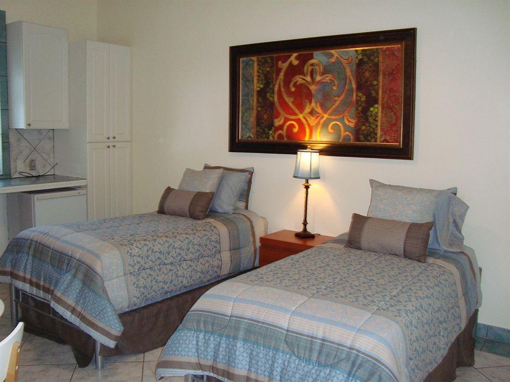 The Pershing Suites West Palm Beach Exterior foto
